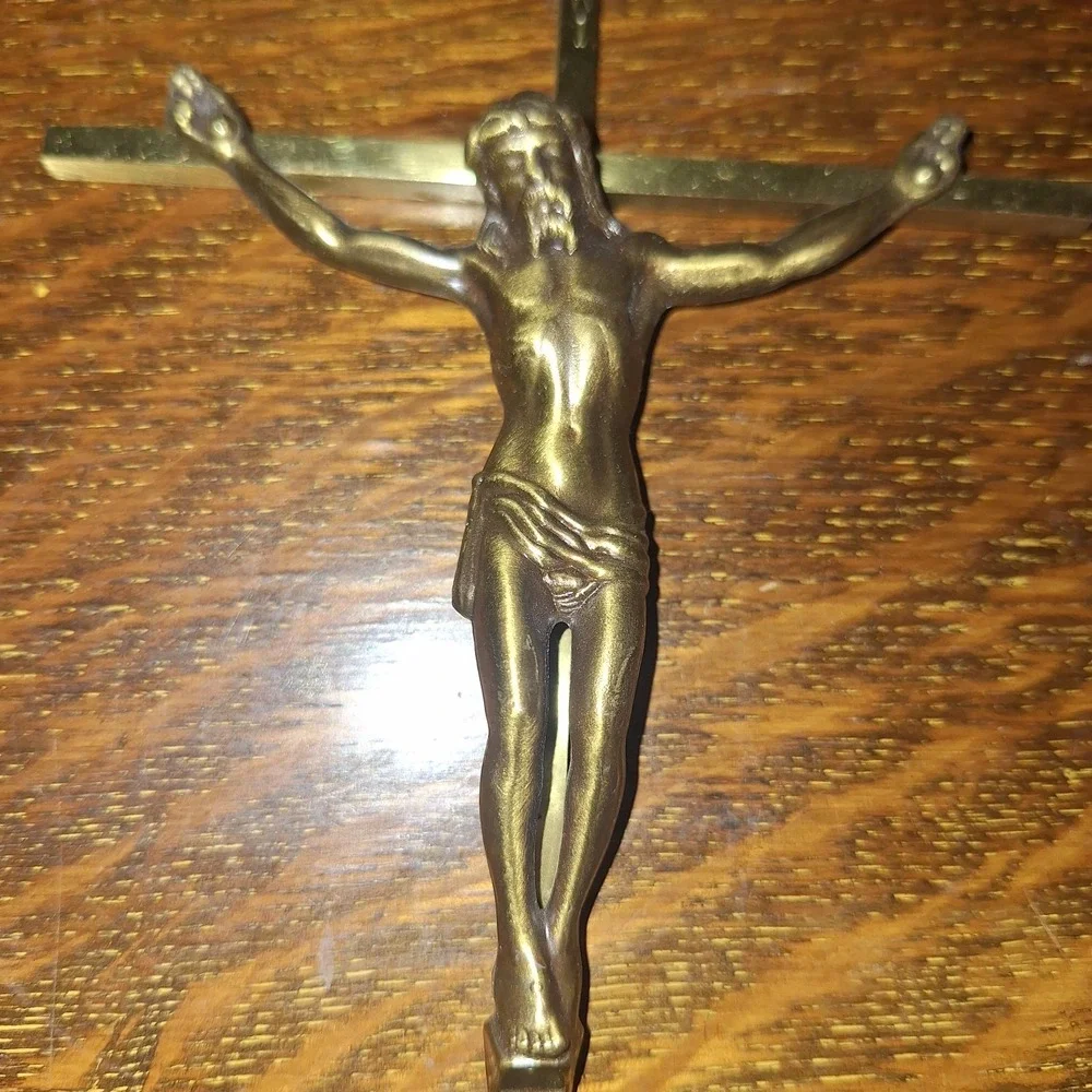 Brass Wall Crucifix INRI Vintage 10